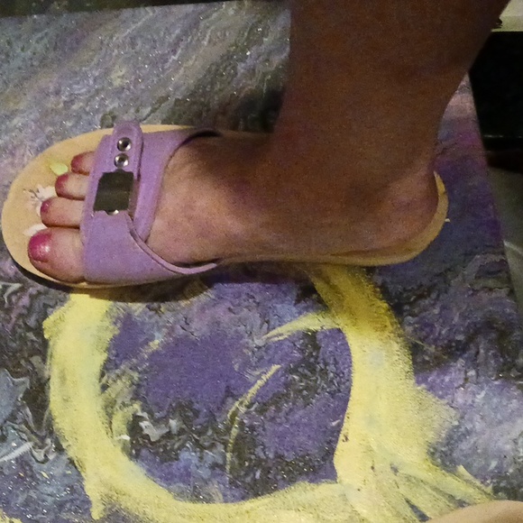 Sandals - Picture 4 of 8